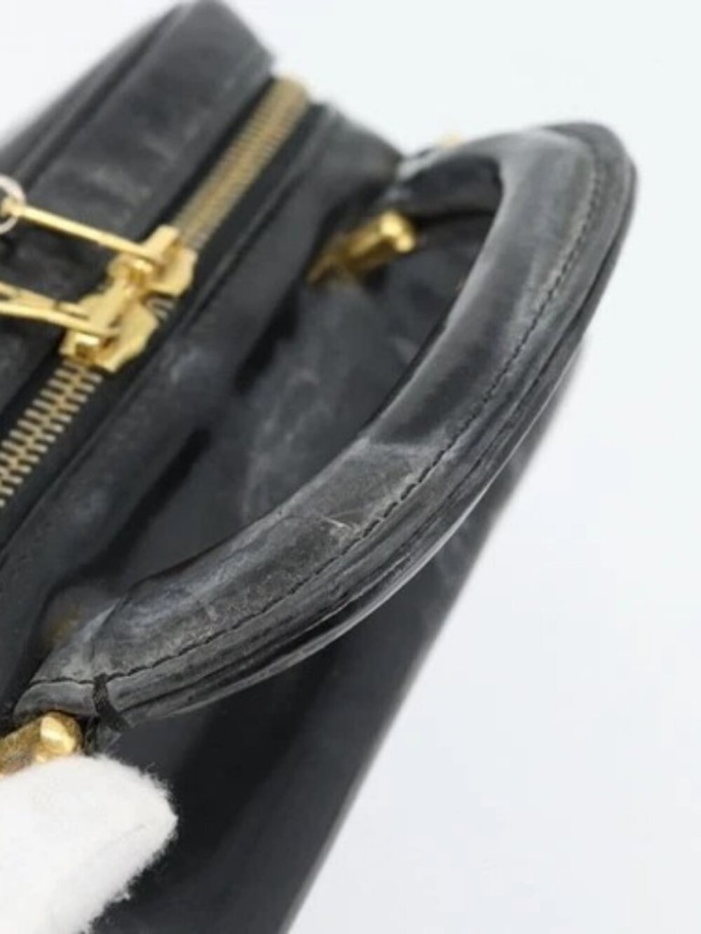 CHANEL COCO Mark Vanity Hand Bag Patent leather Black Gold CC Auth 181661 - Picture 7 of 16
